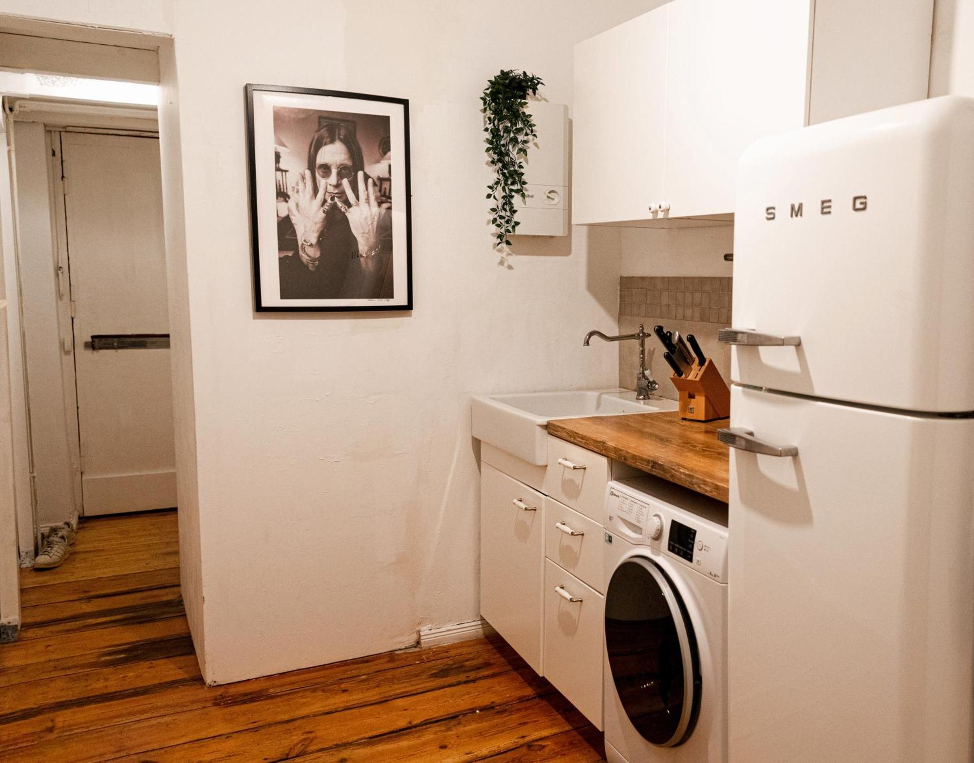 Boutique Altbau Apartment Berlino Esterno foto